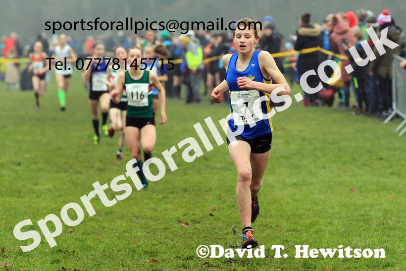 Girls Under-13s 2023 Northern Cross Country Champs., Witton Park, Blackburn. Photo: David T. Hewitson/Sports for All Pics